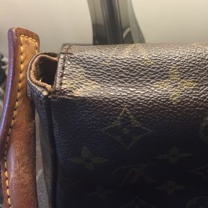 Louis Vuitton mini Looping bag additional pics